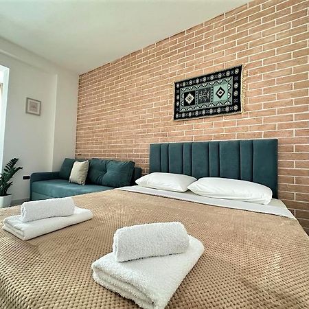 Trea Accomodations - Port Side Vlorë Екстериор снимка